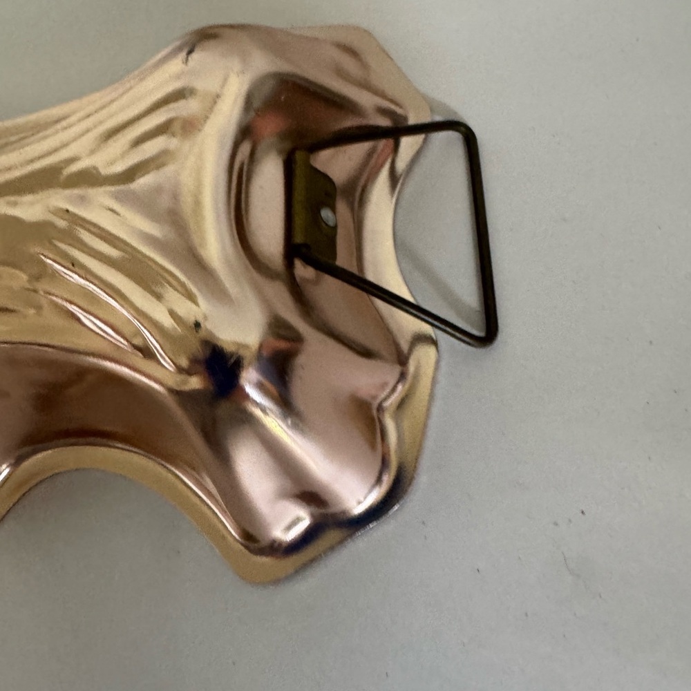 Gold Fish-Shaped Baking Mold - Picture 3 of 5